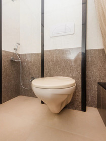 Hotel Solitaire by OYO Rooms