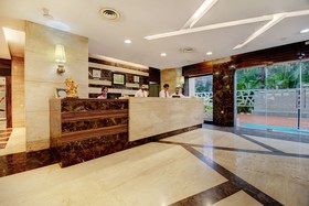 Capital O 48073 K Star Hotel