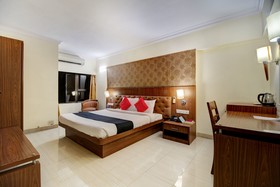 Capital O 48073 K Star Hotel