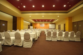 Capital O 48073 K Star Hotel