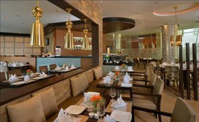 Majestic Court Sarovar Portico