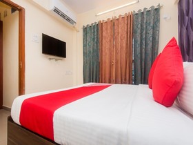 Oyo 16021 Airoli Apartments