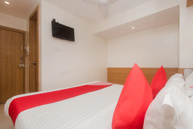 Starwood Residency by Fabhotel