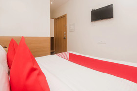 Starwood Residency by Fabhotel