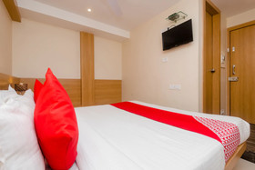 Starwood Residency by Fabhotel
