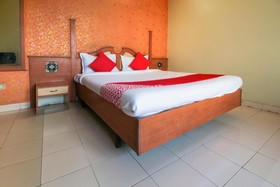 Hotel Laxmi Palace by OYO Rooms