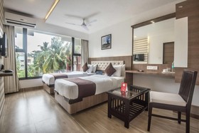 Hotel Crown Inn