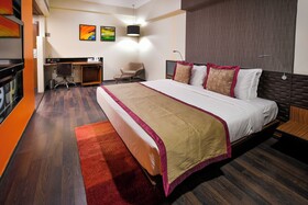 Premier Tamanna Hotel