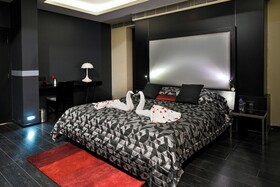 Premier Tamanna Hotel