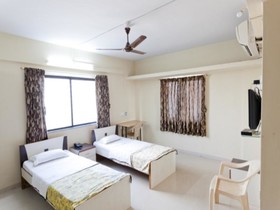 Amigo Service Apartment