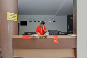 Country Club Pune By OYO Rooms
