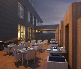 DoubleTree by Hilton Hotel Pune - Chinchwad