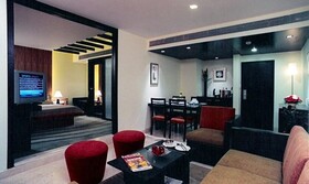 Fabhotel Prime Centurion