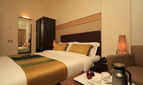 Fabhotel Prime Centurion