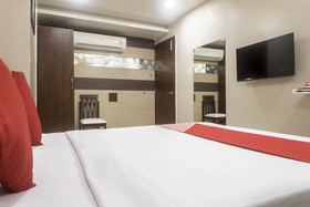 Grand Pune By OYO Rooms