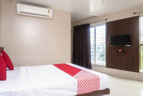 Grand Pune By OYO Rooms