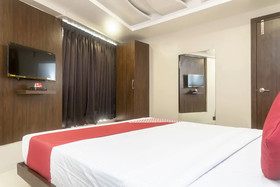 Grand Pune By OYO Rooms