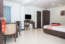Hotel Coconut Grove by OYO Rooms