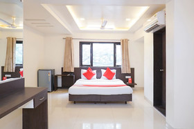 Hotel Coconut Grove by OYO Rooms