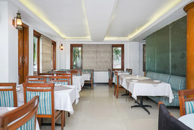 Hotel Coconut Grove by OYO Rooms