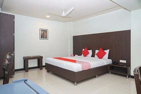 Hotel Coconut Grove by OYO Rooms