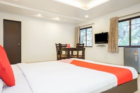 Hotel Coconut Grove by OYO Rooms