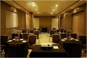 Treebo Trend Madhav International