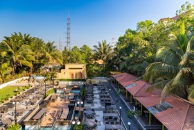 FabHotel Rajwada