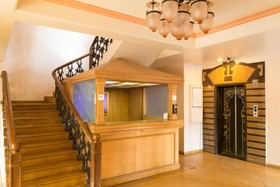 FabHotel Rajwada