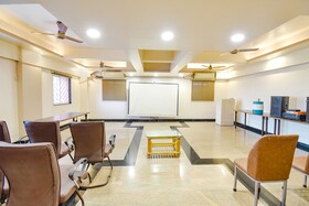 Hotel Shreeyash Residency By Fabhotel