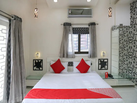 Lrh Service Apartments By OYO Rooms
