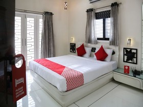 Lrh Service Apartments By OYO Rooms
