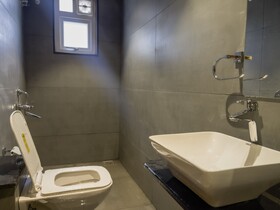 Monarch Guestline Magarpatta
