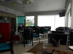 Lemon Tree Hotel, Pune
