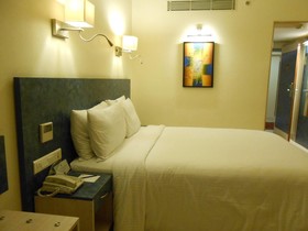 Lemon Tree Hotel, Pune