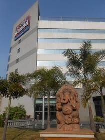 Lemon Tree Hotel, Pune