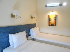 Lemon Tree Hotel, Pune