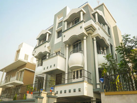 Hotel D Villa by OYO Rooms