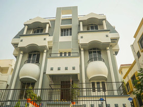 Hotel D Villa by OYO Rooms
