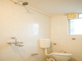 Hotel D Villa by OYO Rooms
