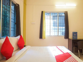 Hotel D Villa by OYO Rooms