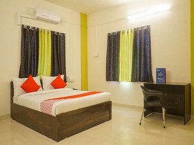 Hotel D Villa by OYO Rooms