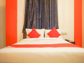 Hotel D Villa by OYO Rooms