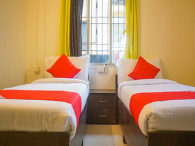 Hotel D Villa by OYO Rooms