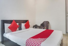 OYO 75248 Shanaya Inn