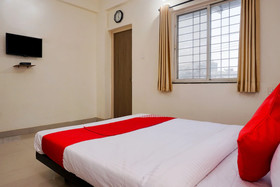 OYO Flagship 22520 Lakeview Lohegaon