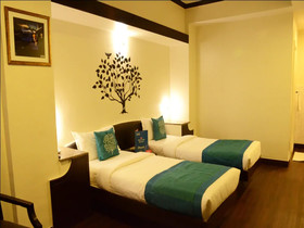 Hotel Ashray by OYO