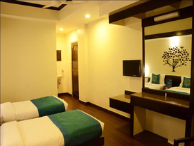 Hotel Ashray by OYO