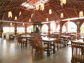 Raj Palace By OYO Rooms