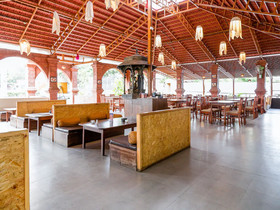 Raj Palace By OYO Rooms